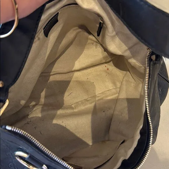 COPY - Gucci Black Hobo Bag with Gold Hardware - Picture 5 of 8